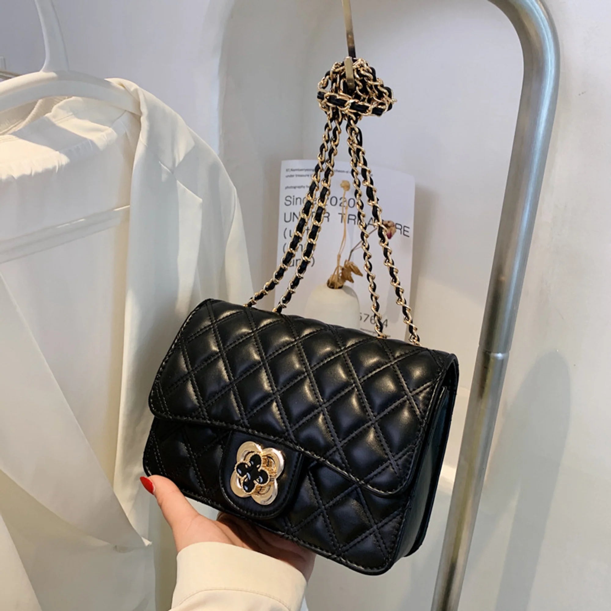 Drazo Kassa Sling Bag