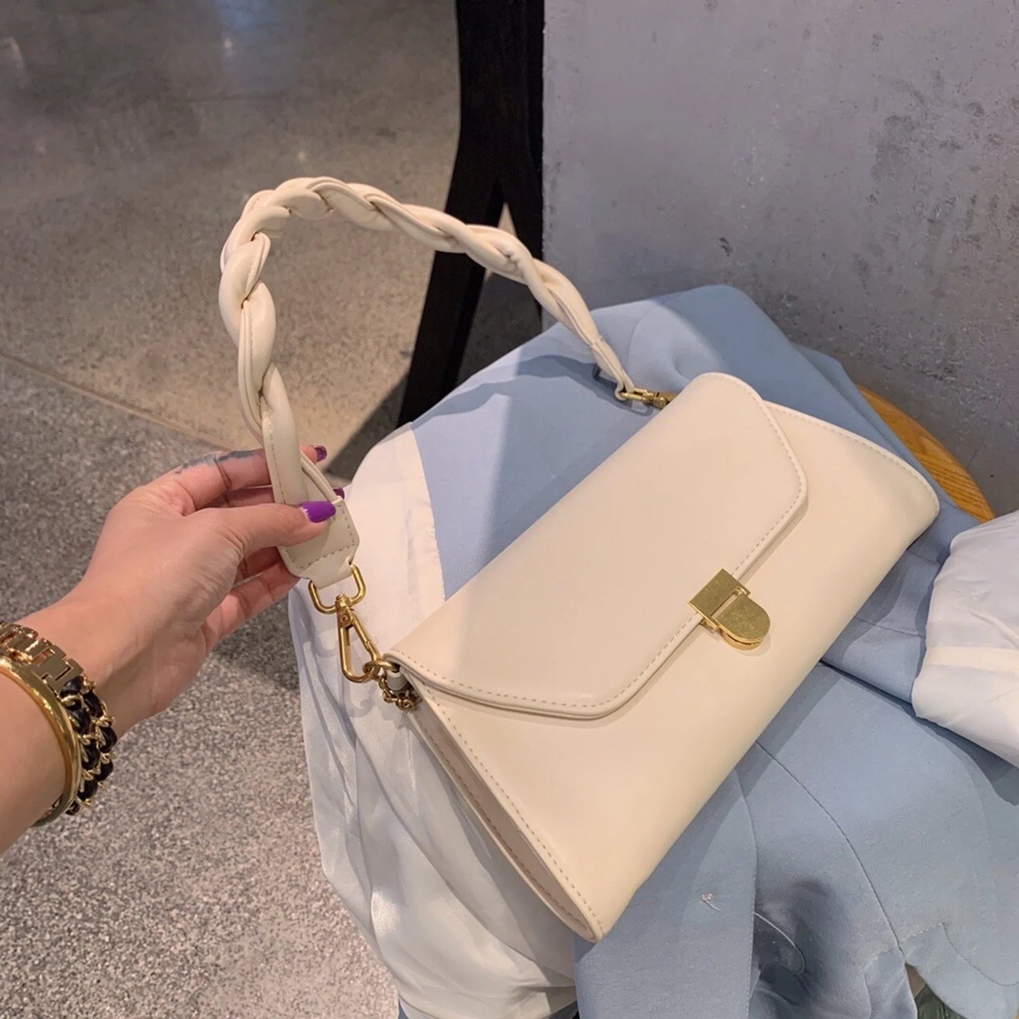 Drazo Sunday Shoulder Bag