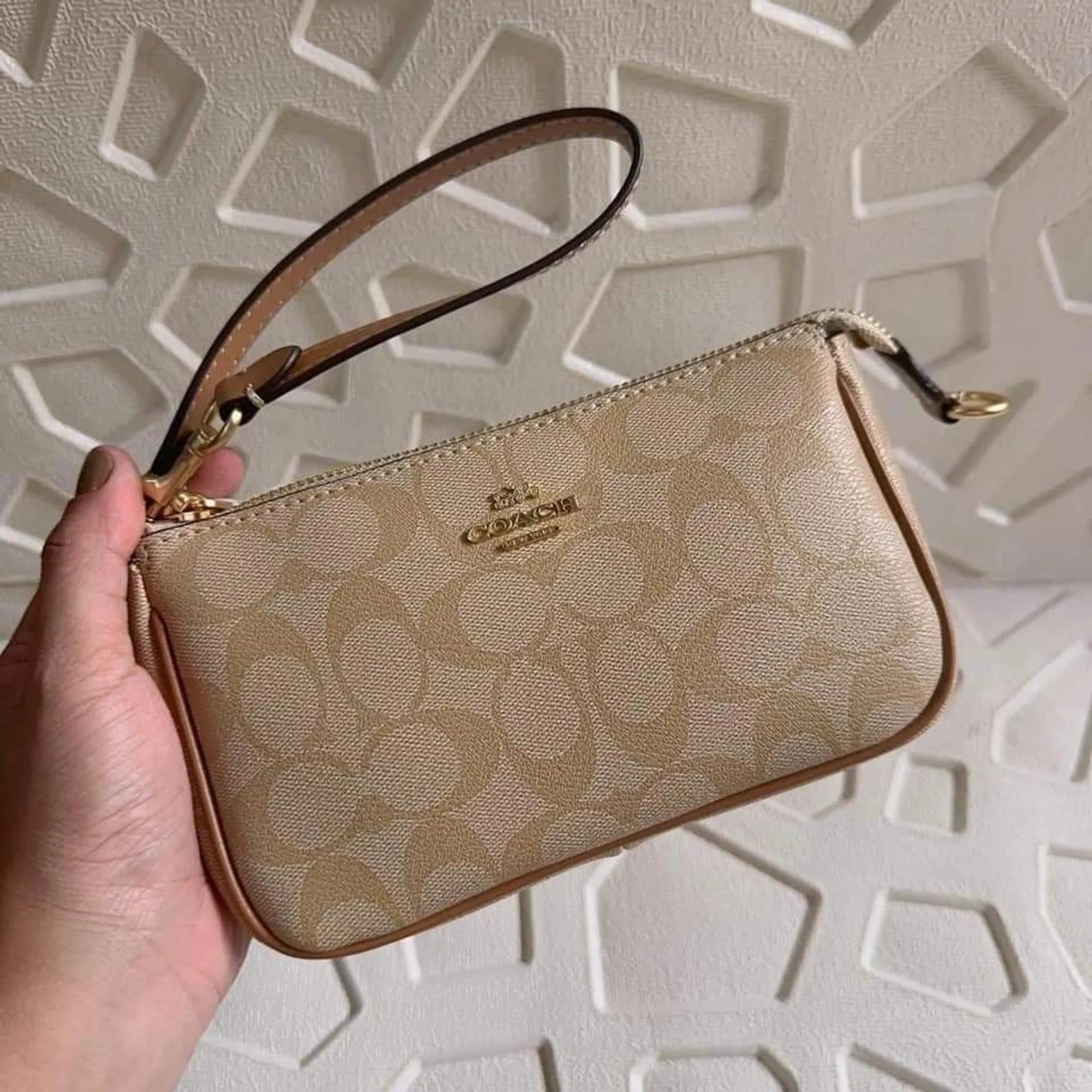 Drazo Sky Shoulder Bag