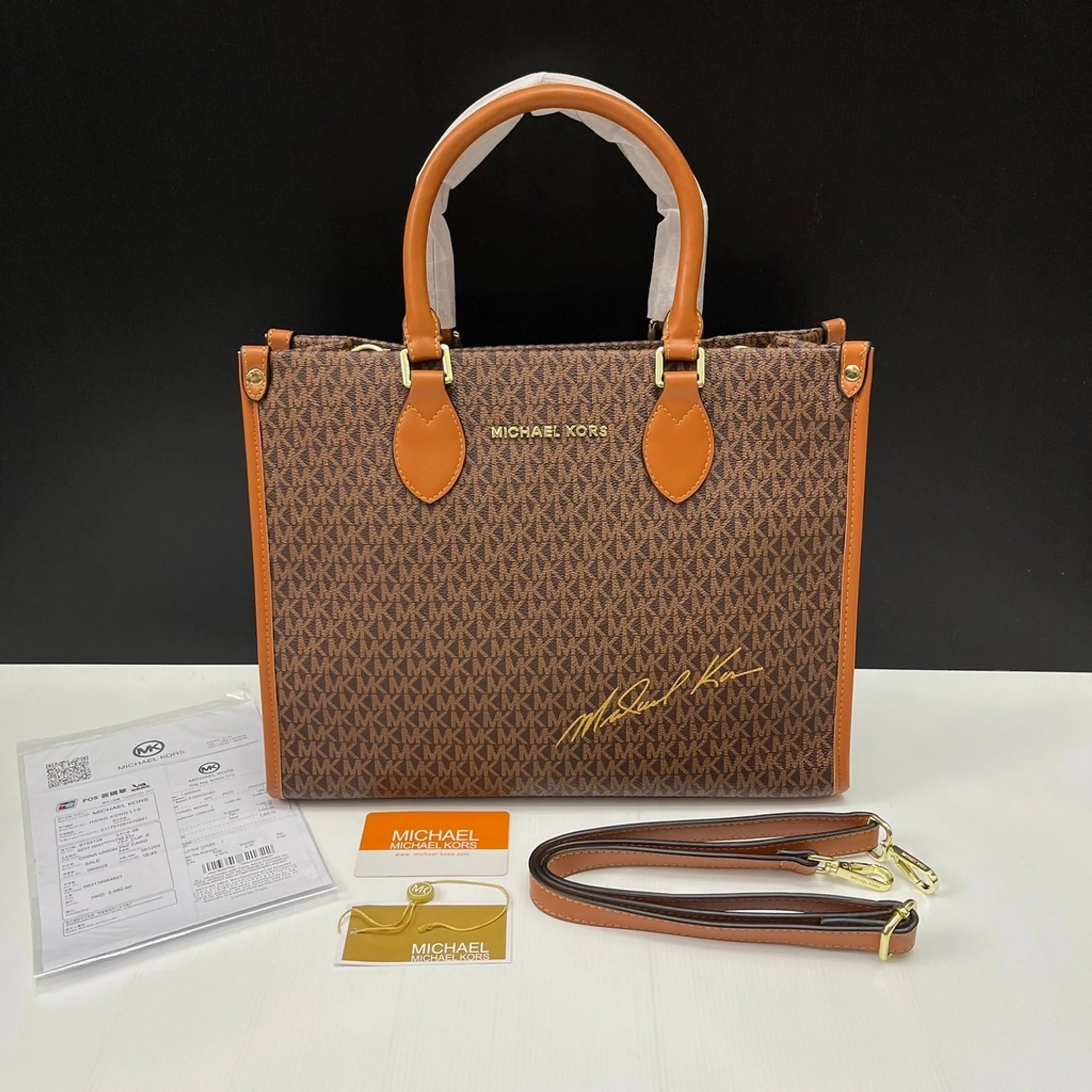 Drazo Kinn Tote Bags