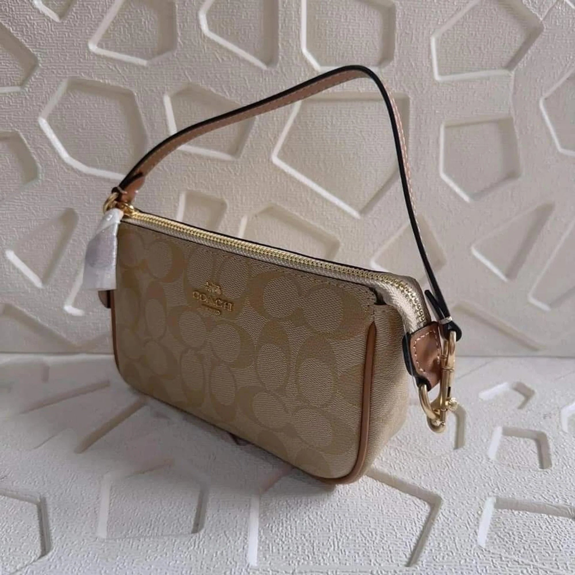 Drazo Sky Shoulder Bag