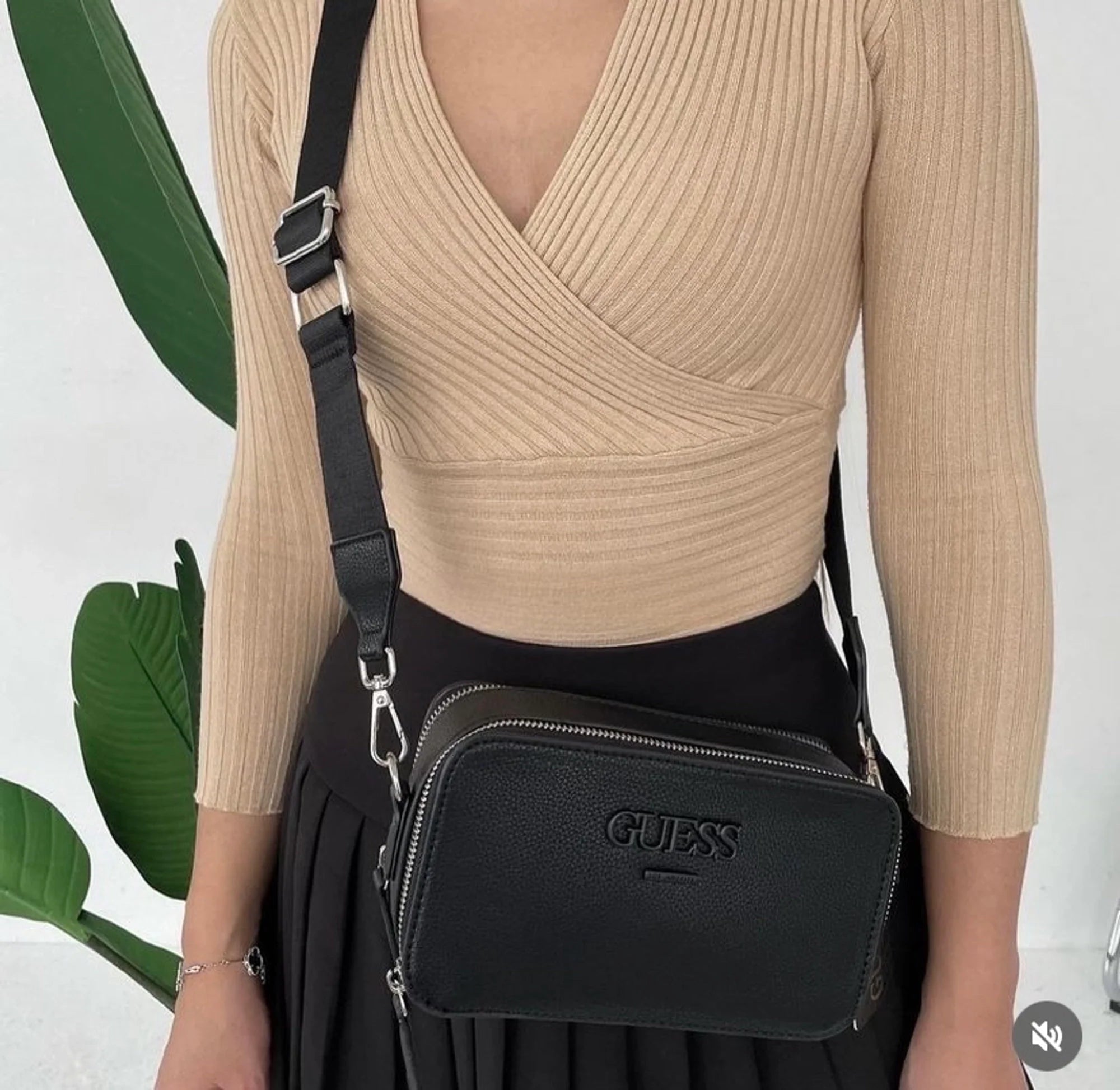 Drazo Knight Shoulder Bags