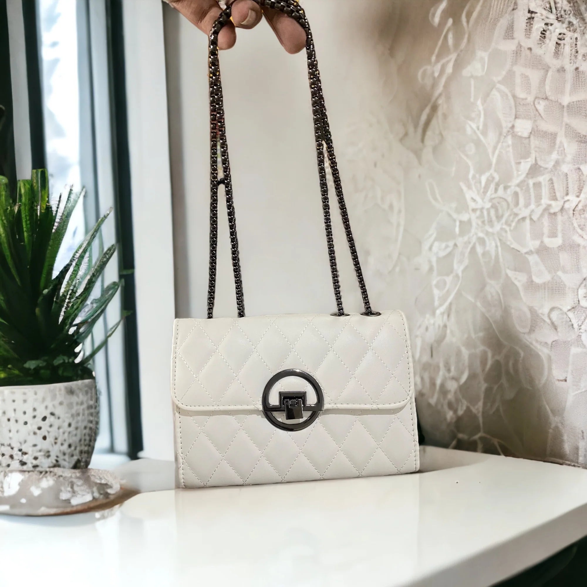 Drazo Clora Sling Bag